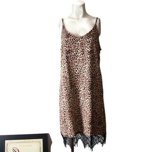 SHIFT Animal Print Size XL Sleeveless Slip Dress Lace Hem NWT
